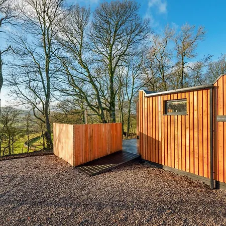 Crocus Penruddock, Dog & Eco Friendly With Hot Tub